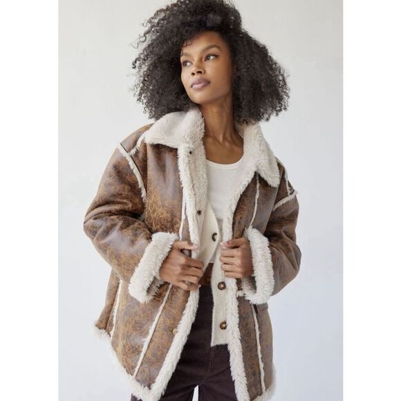Urban Outfitters Jackets & Blazers - UO Urban‎ Outfitters Faux Suede Sherpa Jacket size S Brown Button Front